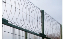 Плоский барьер безопасности из армированной колючей ленты: бухты 600/4,4 ГОСТ 7372-79 (рабочая длина бухты10м)